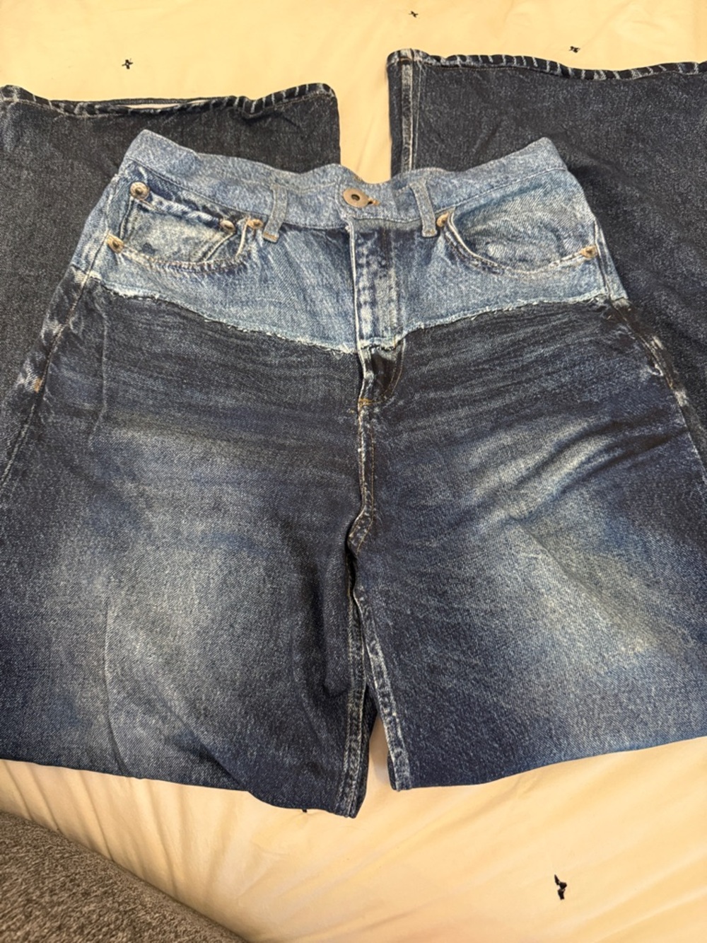 Elan Two-Tone Dark and Light Blue Wide Leg Jeans
